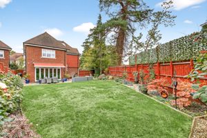 Photo 7- click for photo gallery